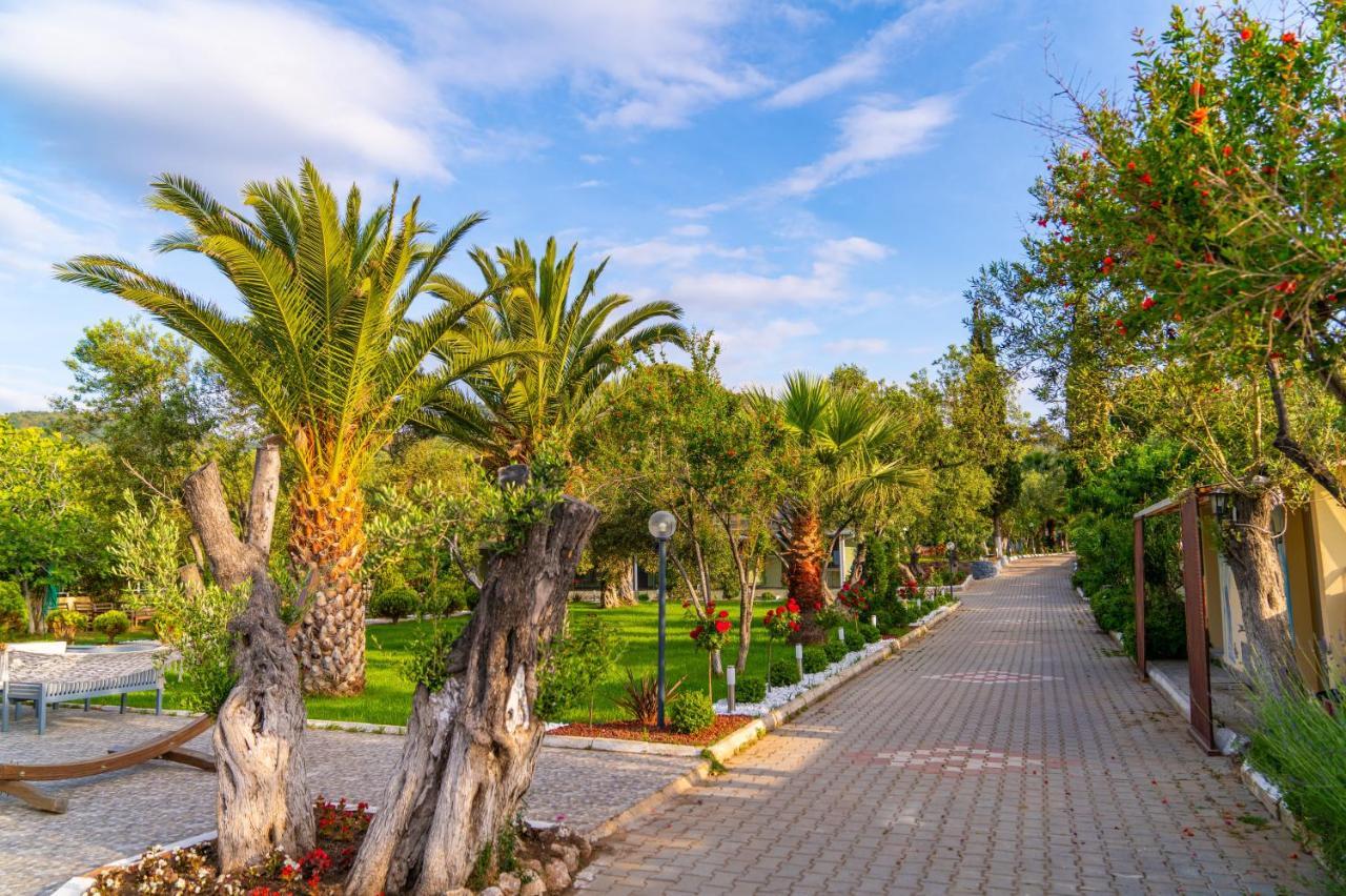 Kayalar Blue Beach Hotel Sazlı Eksteriør billede